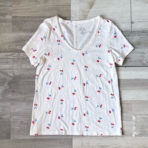 Banana Republic Cherry Malibu V-neck T-shirt Women’s S